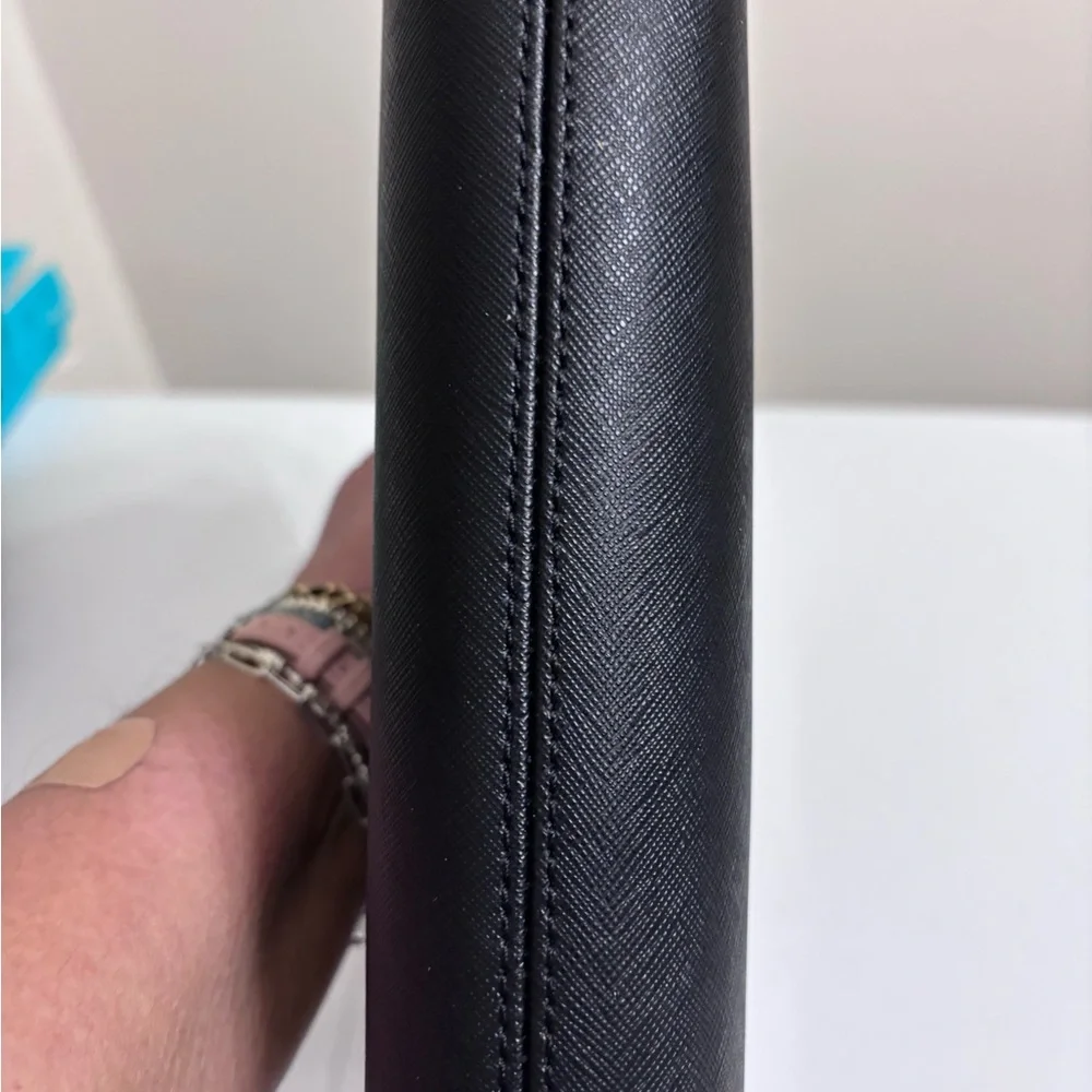 Kate Spade EUC! - Picture 3 of 3